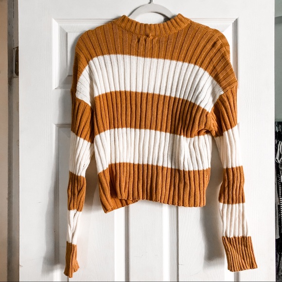 Sweater - Picture 2 of 2